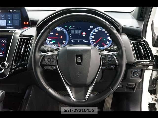 Toyota CROWN SEDAN 2019-10 7357307-9