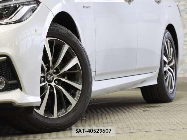 Toyota CROWN SEDAN 2019-05 7357322-19