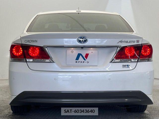 Toyota CROWN SEDAN 2013-08 7357311-15