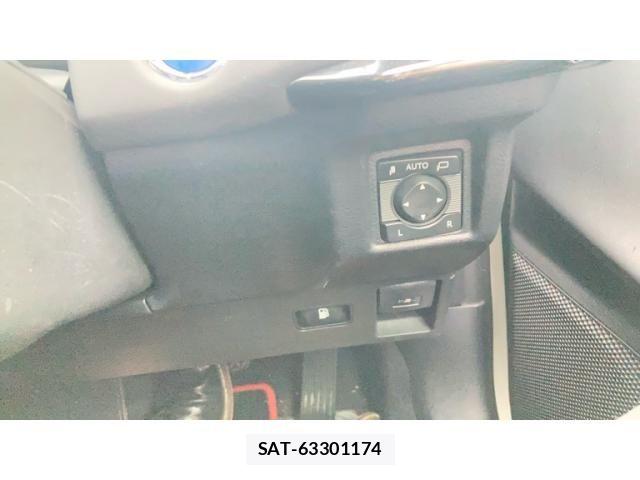 Toyota CROWN SEDAN 2020-06 7357302-8