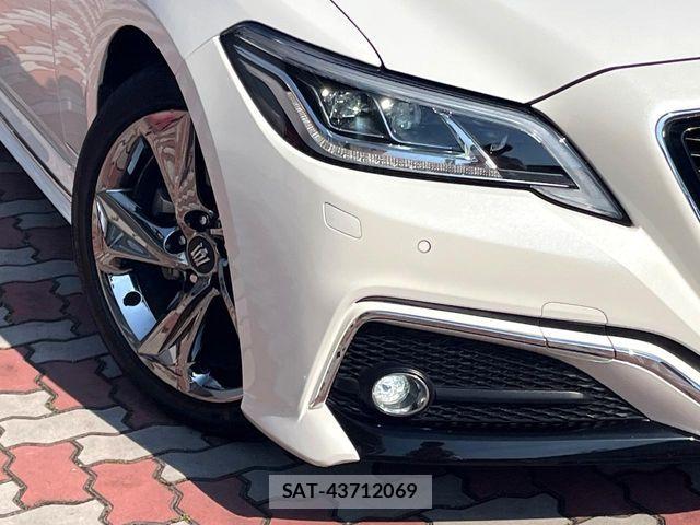 Toyota CROWN SEDAN 2019-05 7357308-11