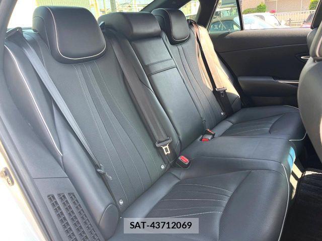 Toyota CROWN SEDAN 2019-05 7357308-8
