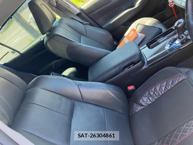 Toyota CROWN SEDAN 2013-09 7357331-12