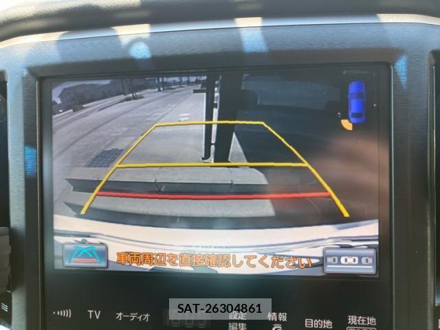 Toyota CROWN SEDAN 2013-09 7357331-21