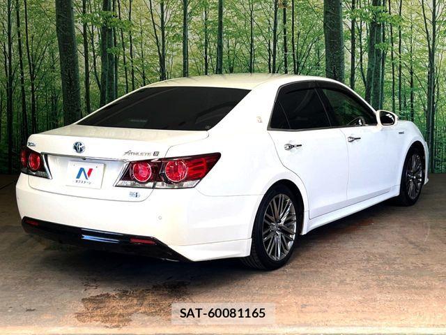 Toyota CROWN SEDAN 2015-11 7357324-16
