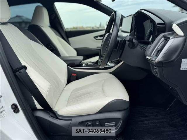 Toyota CROWN SEDAN 2022-01 7357287-15