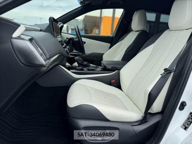 Toyota CROWN SEDAN 2022-01 7357287-16