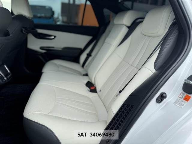 Toyota CROWN SEDAN 2022-01 7357287-17