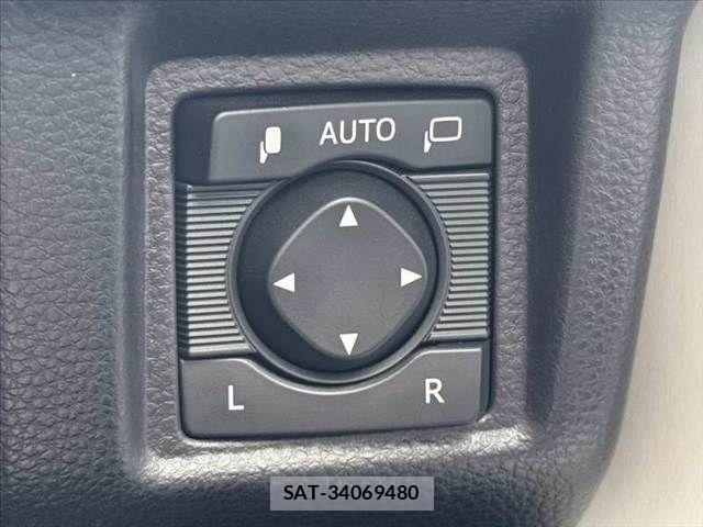 Toyota CROWN SEDAN 2022-01 7357287-23