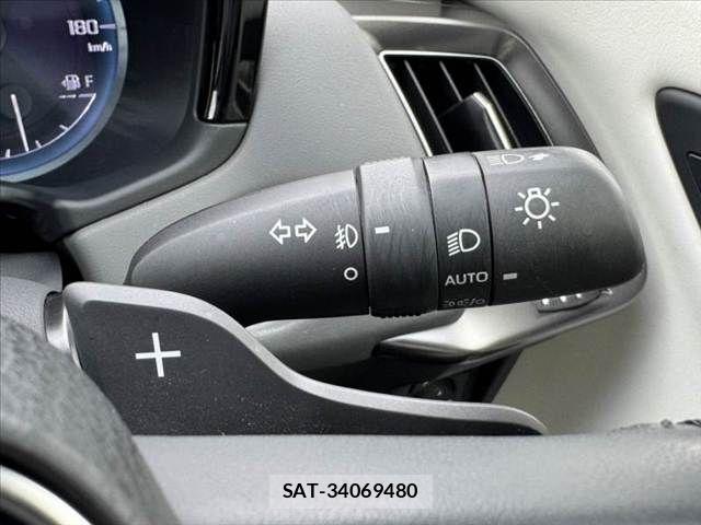 Toyota CROWN SEDAN 2022-01 7357287-24
