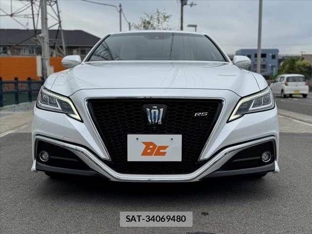 Toyota CROWN SEDAN 2022-01 7357287-8