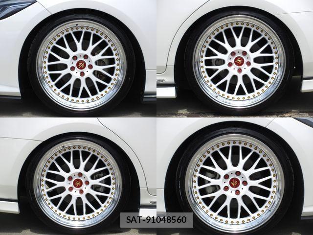 Toyota CROWN SEDAN 2018-06 7357299-13