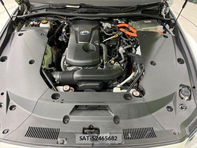 Toyota CROWN SEDAN 2019-01 7357300-18