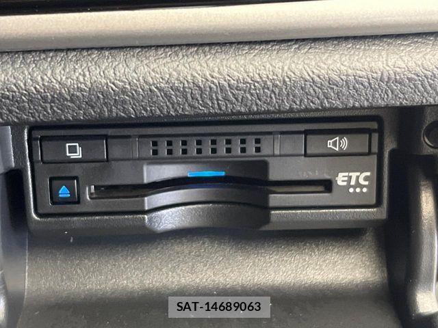 Toyota CROWN SEDAN 2018-05 7357298-9