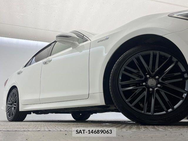 Toyota CROWN SEDAN 2018-05 7357298-4