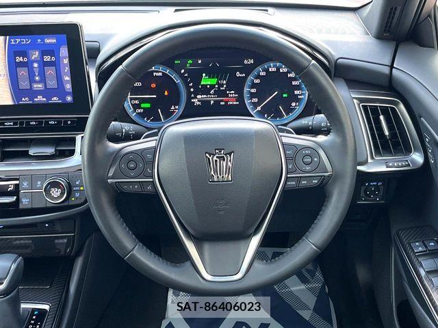 Toyota CROWN SEDAN 2021-02 7357292-10