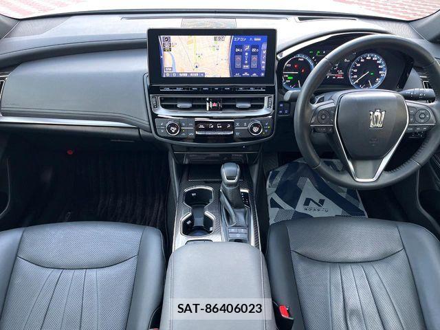 Toyota CROWN SEDAN 2021-02 7357292-1
