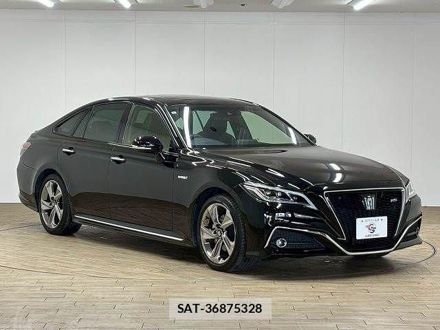 Toyota CROWN SEDAN 2019-06 7357291-13