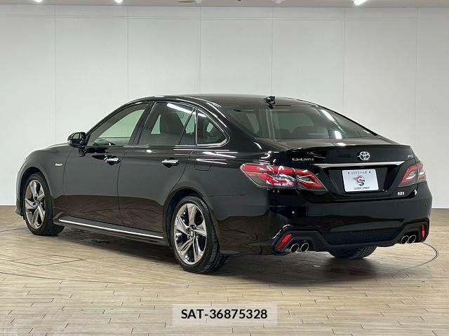 Toyota CROWN SEDAN 2019-06 7357291-16