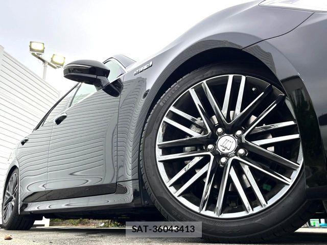 Toyota CROWN SEDAN 2015-02 7357315-11