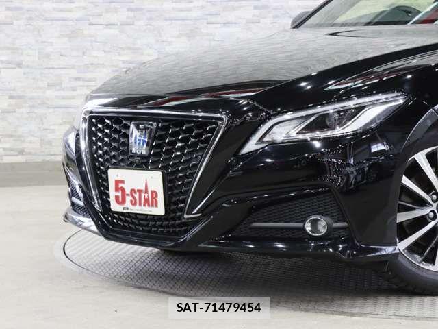 Toyota CROWN SEDAN 2019-05 7357318-16
