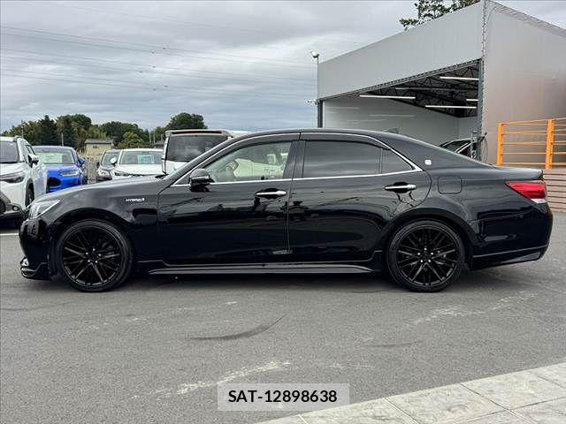 Toyota CROWN SEDAN 2016-10 7357319-10