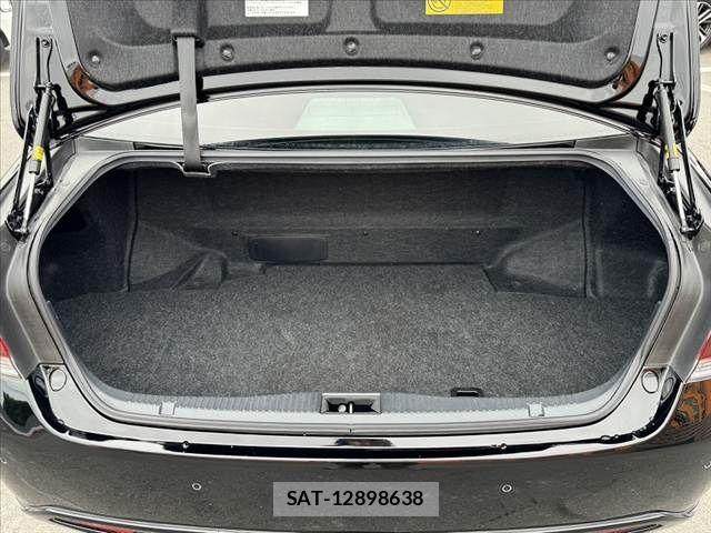 Toyota CROWN SEDAN 2016-10 7357319-18
