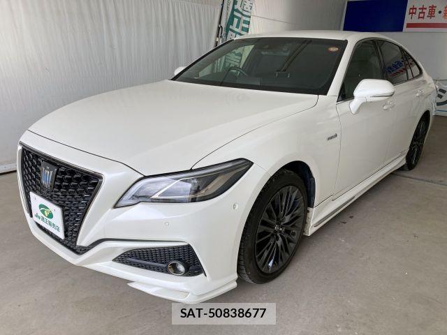 Toyota CROWN SEDAN 2020-02 7357316-1