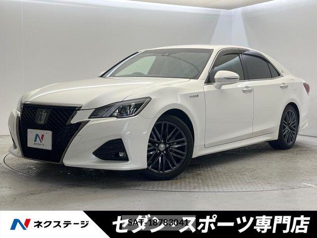 Toyota CROWN SEDAN 2018-04 7357306-0