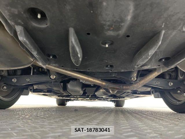 Toyota CROWN SEDAN 2018-04 7357306-17