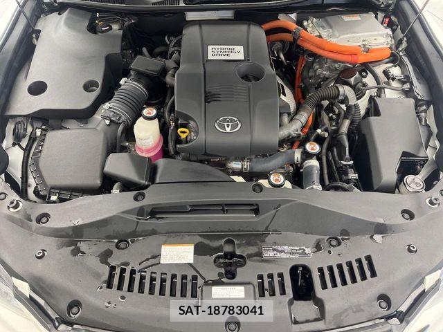 Toyota CROWN SEDAN 2018-04 7357306-19