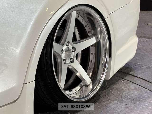 Toyota CROWN SEDAN 2015-11 7357294-4