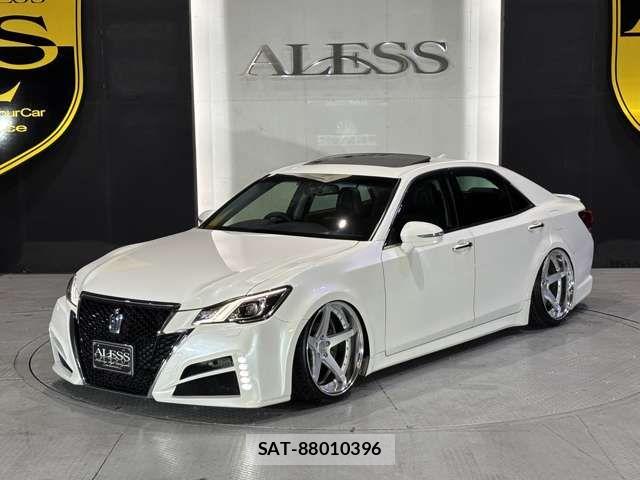 Toyota CROWN SEDAN 2015-11 7357294-8