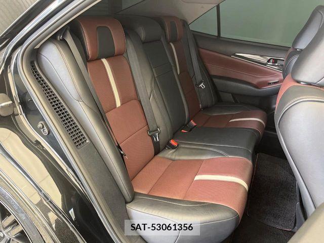 Toyota CROWN SEDAN 2014-09 7357312-11