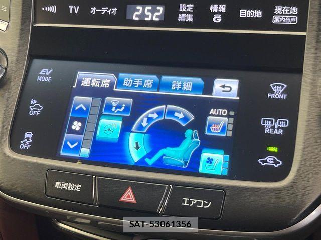 Toyota CROWN SEDAN 2014-09 7357312-3