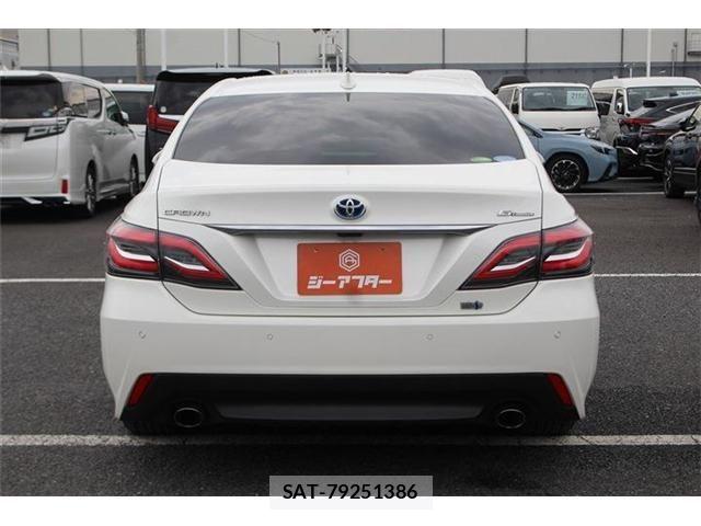 Toyota CROWN SEDAN 2018-09 7357297-12
