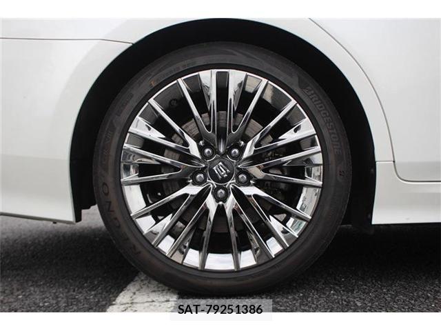 Toyota CROWN SEDAN 2018-09 7357297-18