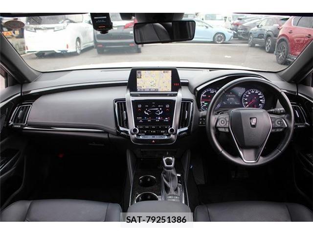 Toyota CROWN SEDAN 2018-09 7357297-25