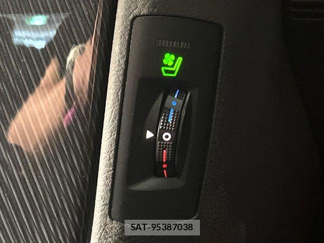 Toyota CROWN SEDAN 2010-05 7357326-4