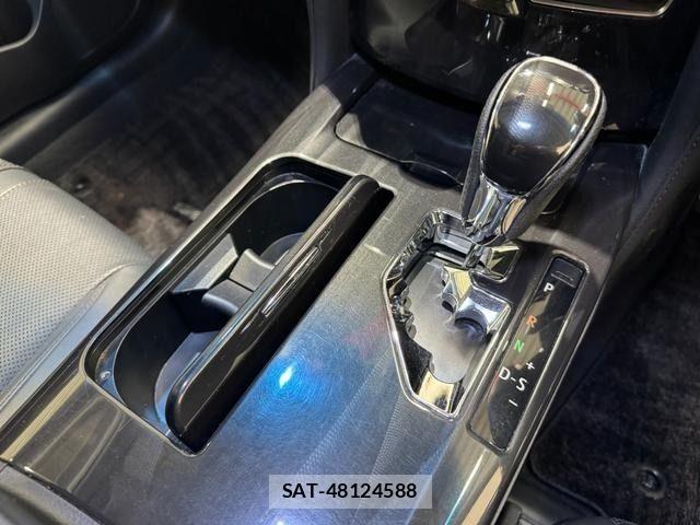 Toyota CROWN SEDAN 2013-03 7357325-27