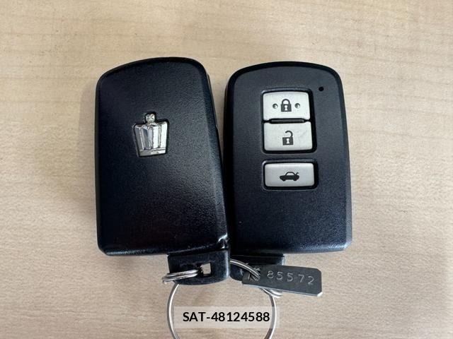 Toyota CROWN SEDAN 2013-03 7357325-29