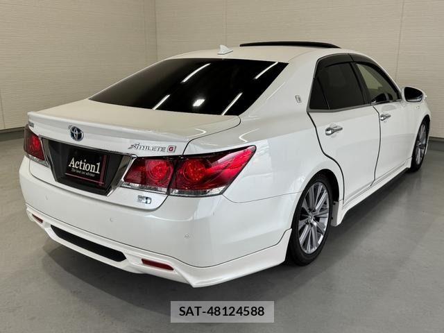 Toyota CROWN SEDAN 2013-03 7357325-5