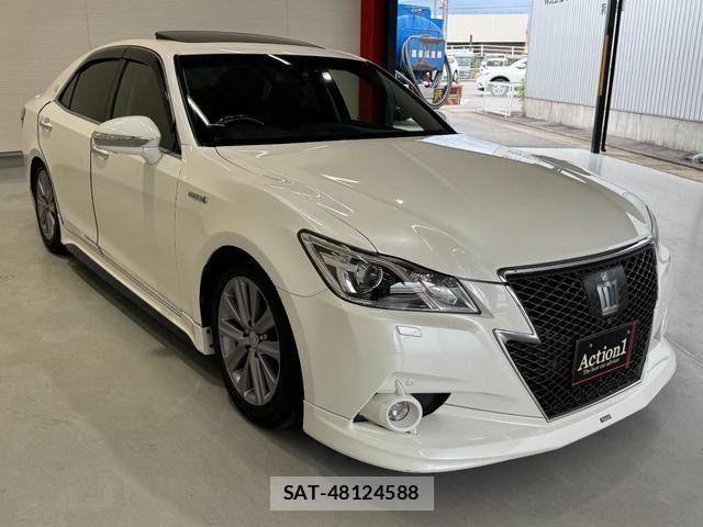Toyota CROWN SEDAN 2013-03 7357325-6