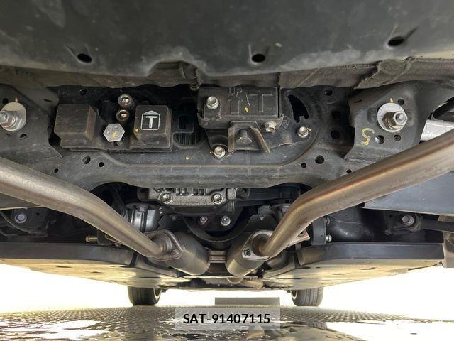 Toyota CROWN SEDAN 2020-01 7357301-18