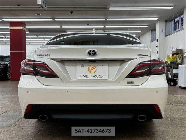 Toyota CROWN SEDAN 2018-11 7357305-16