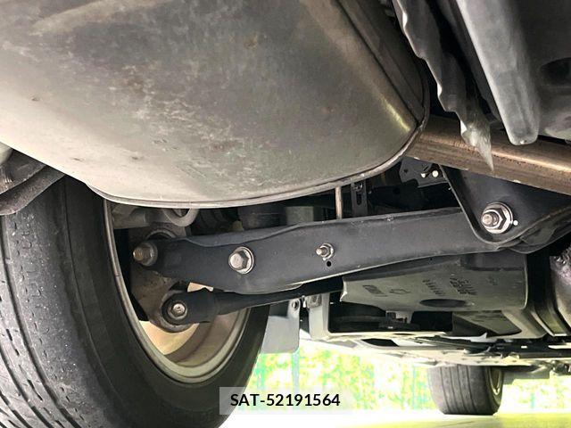Toyota CROWN SEDAN 2013-02 7391734-18