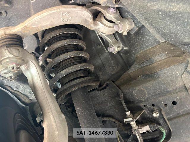 Toyota CROWN SEDAN 2018-10 7391724-19