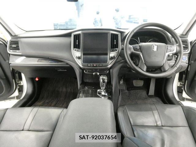 Toyota CROWN SEDAN 2013-05 7391735-2