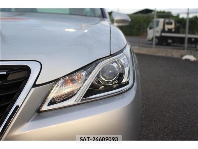 Toyota CROWN SEDAN 2013-06 7391738-16