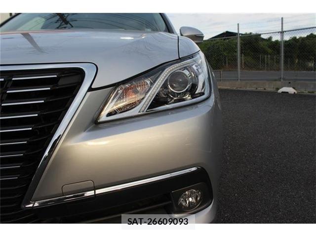 Toyota CROWN SEDAN 2013-06 7391738-17